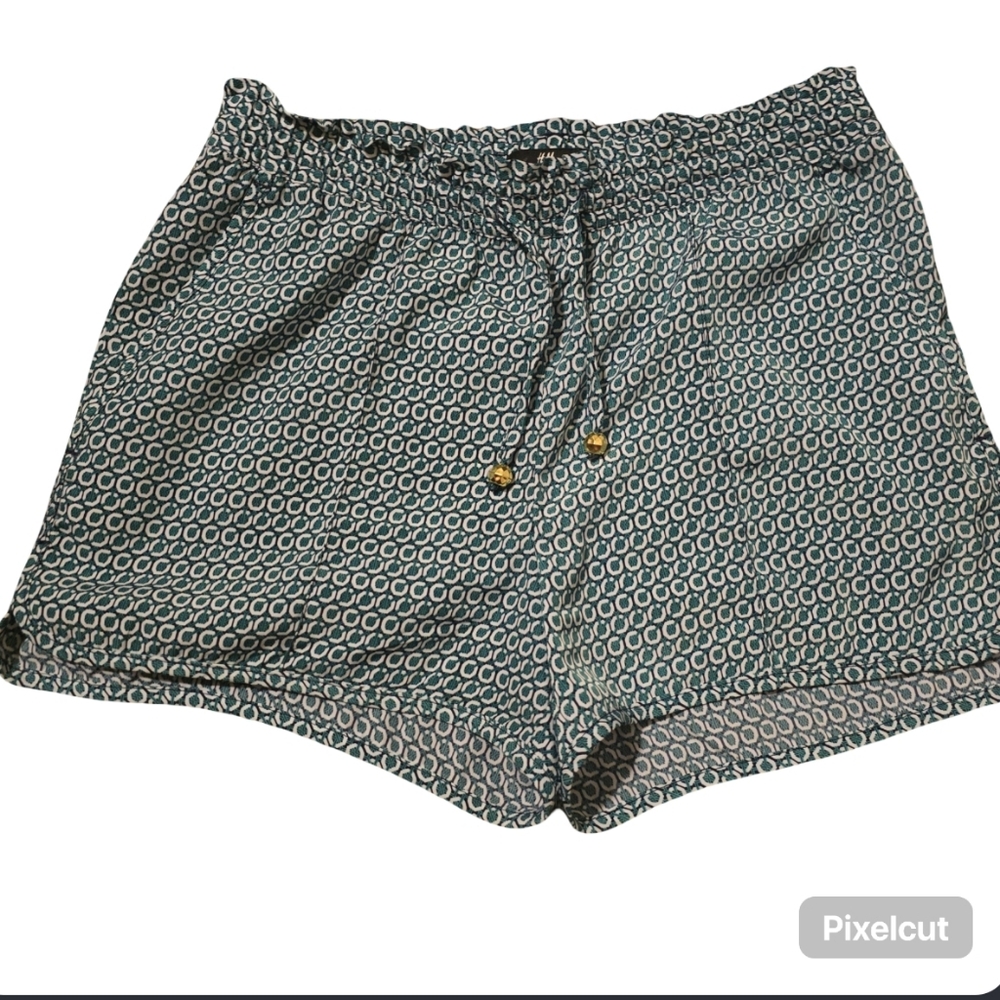 H&M High Waist Patterned Shorts - Green,black and White